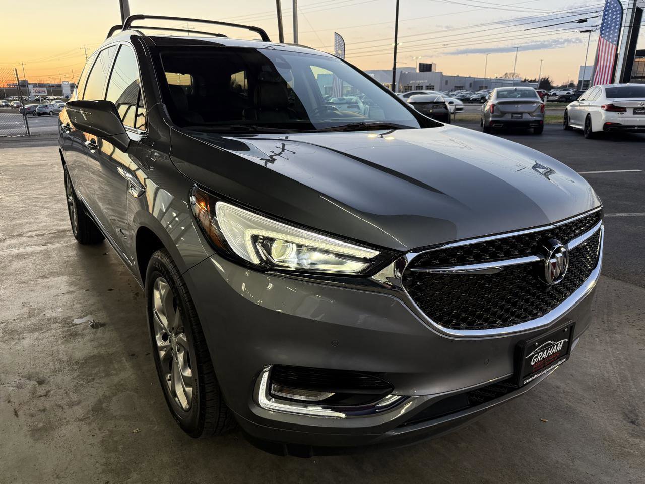 Used 2021 Buick Enclave Avenir w/ Avenir Technology Package image 3