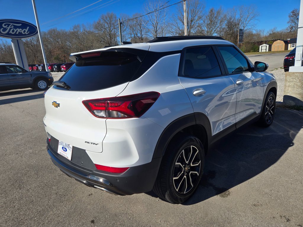 Used 2021 Chevrolet TrailBlazer ACTIV w/ Sun and Liftgate Package image 4