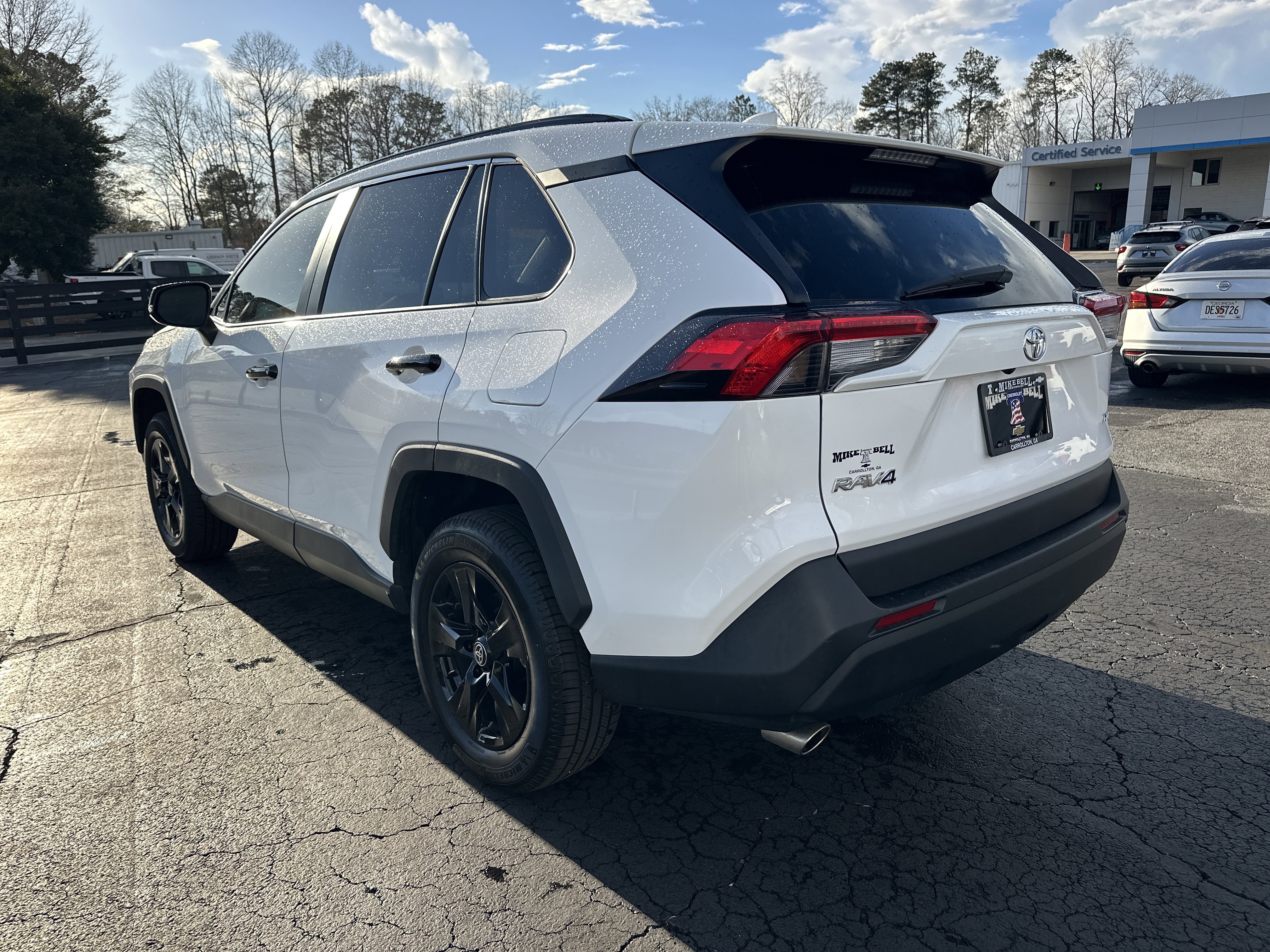 Used 2023 Toyota RAV4 XLE image 6