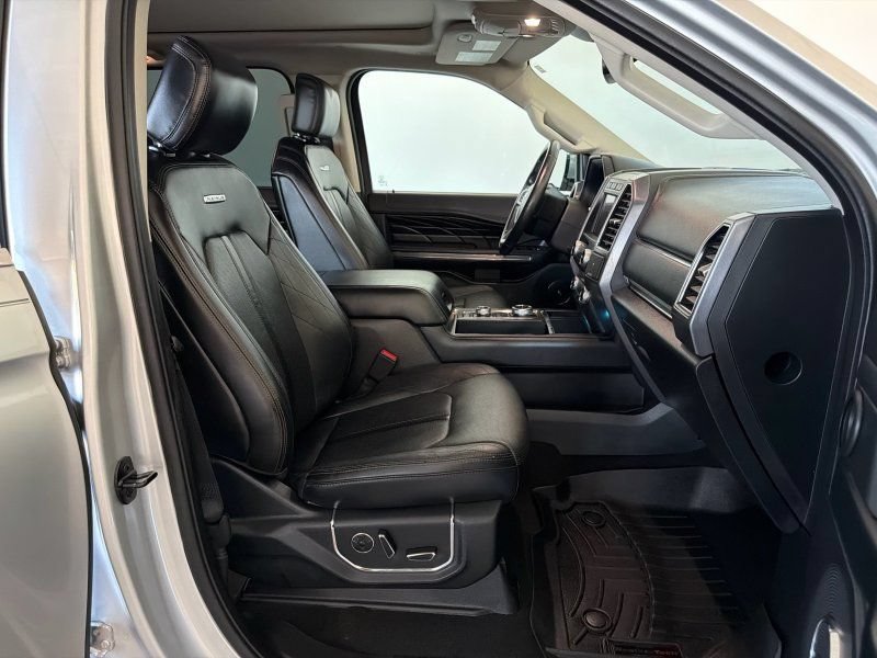 Used 2019 Ford Expedition Platinum AWD/4WD image 22