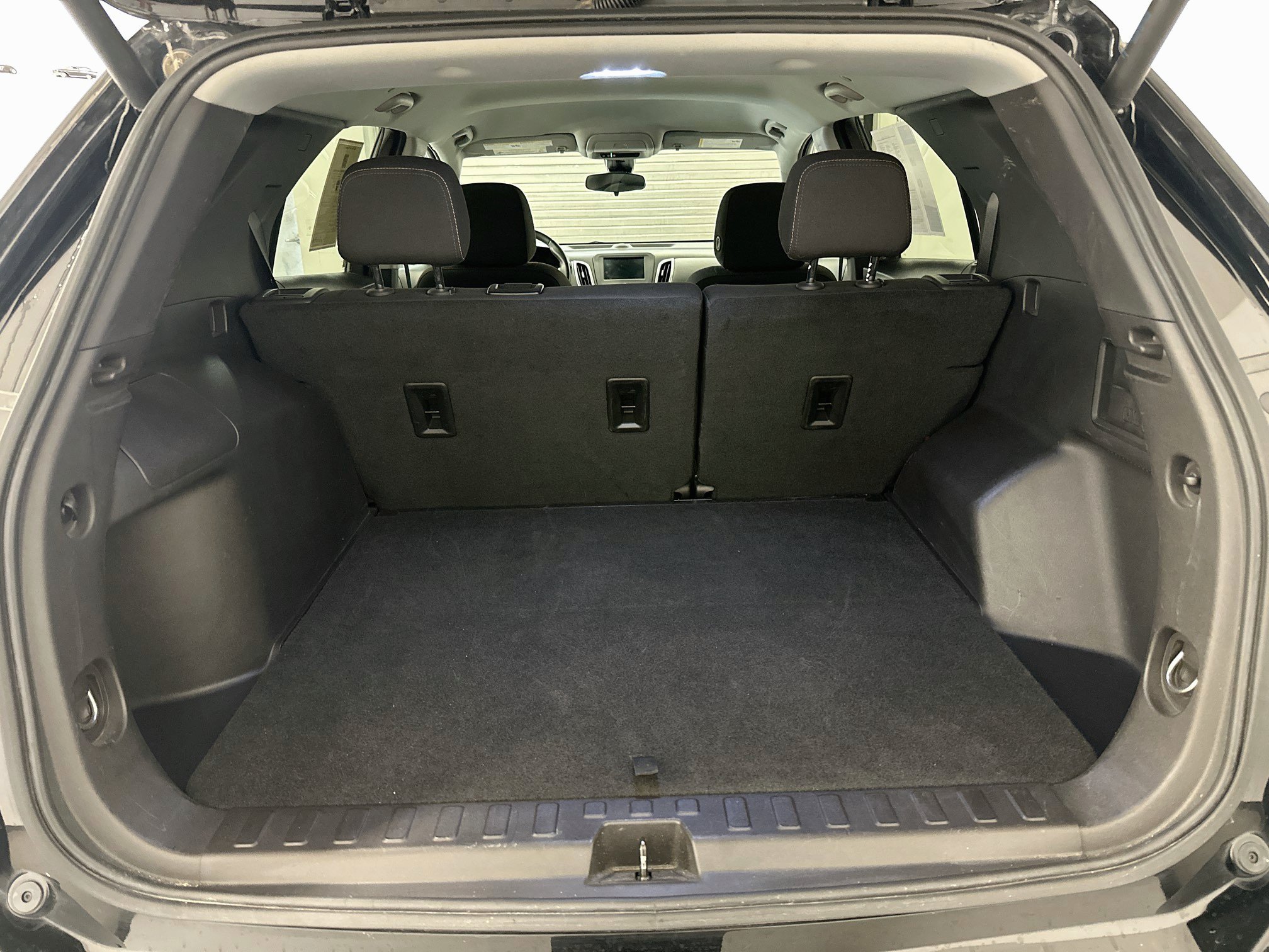 Used 2024 Chevrolet Equinox LT AWD/4WD image 30