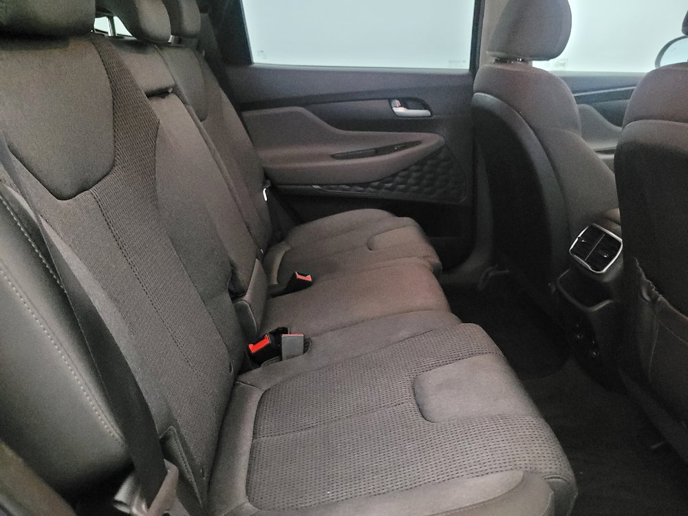 Used 2019 Hyundai Santa Fe SE image 19