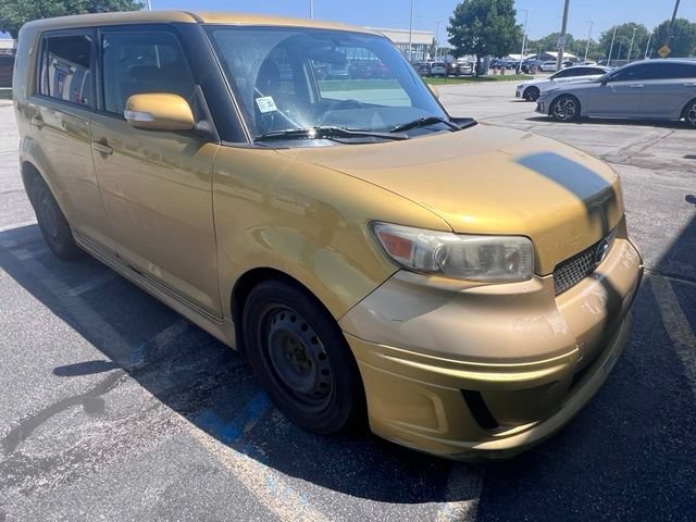Used 2008 Scion xB FWD image 9