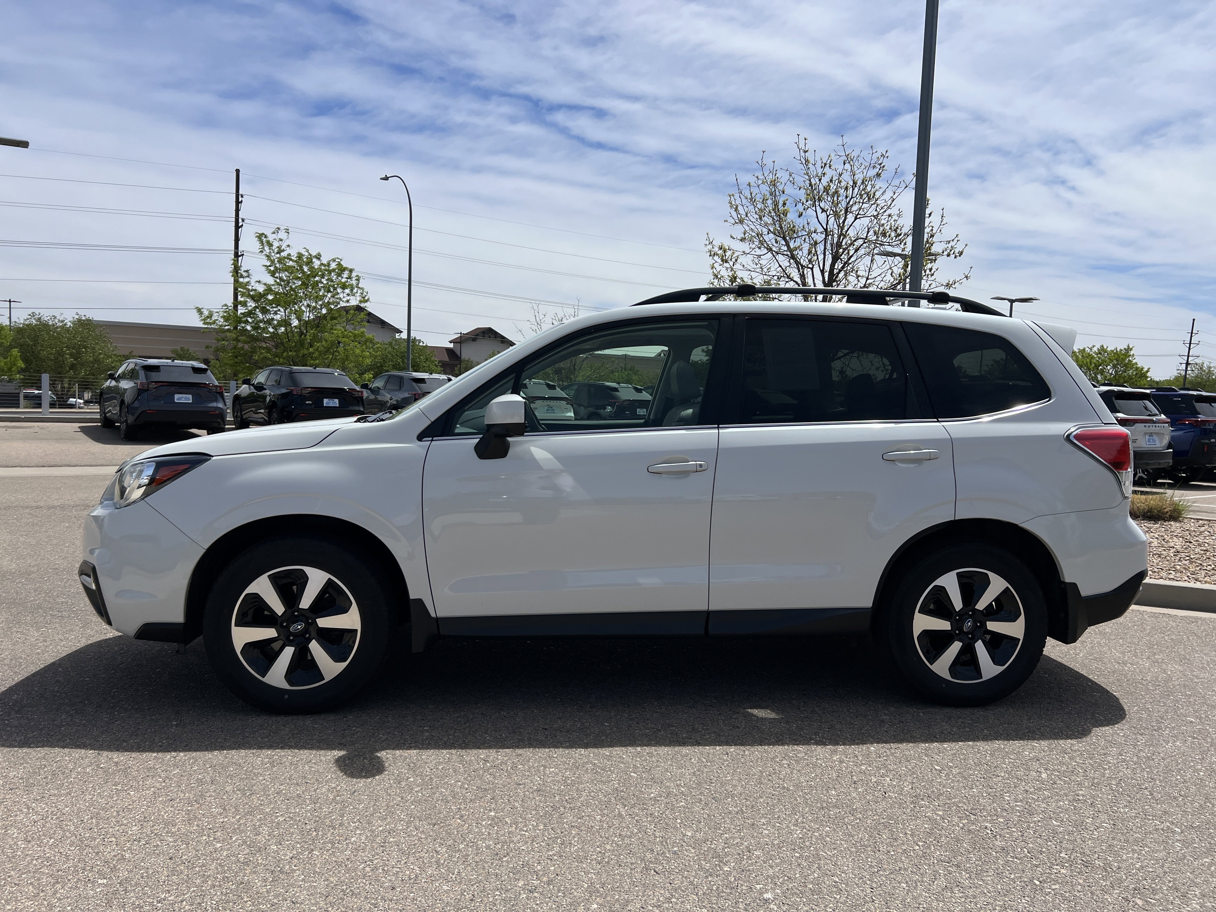 Used 2017 Subaru Forester 2.5i Limited AWD/4WD image 13