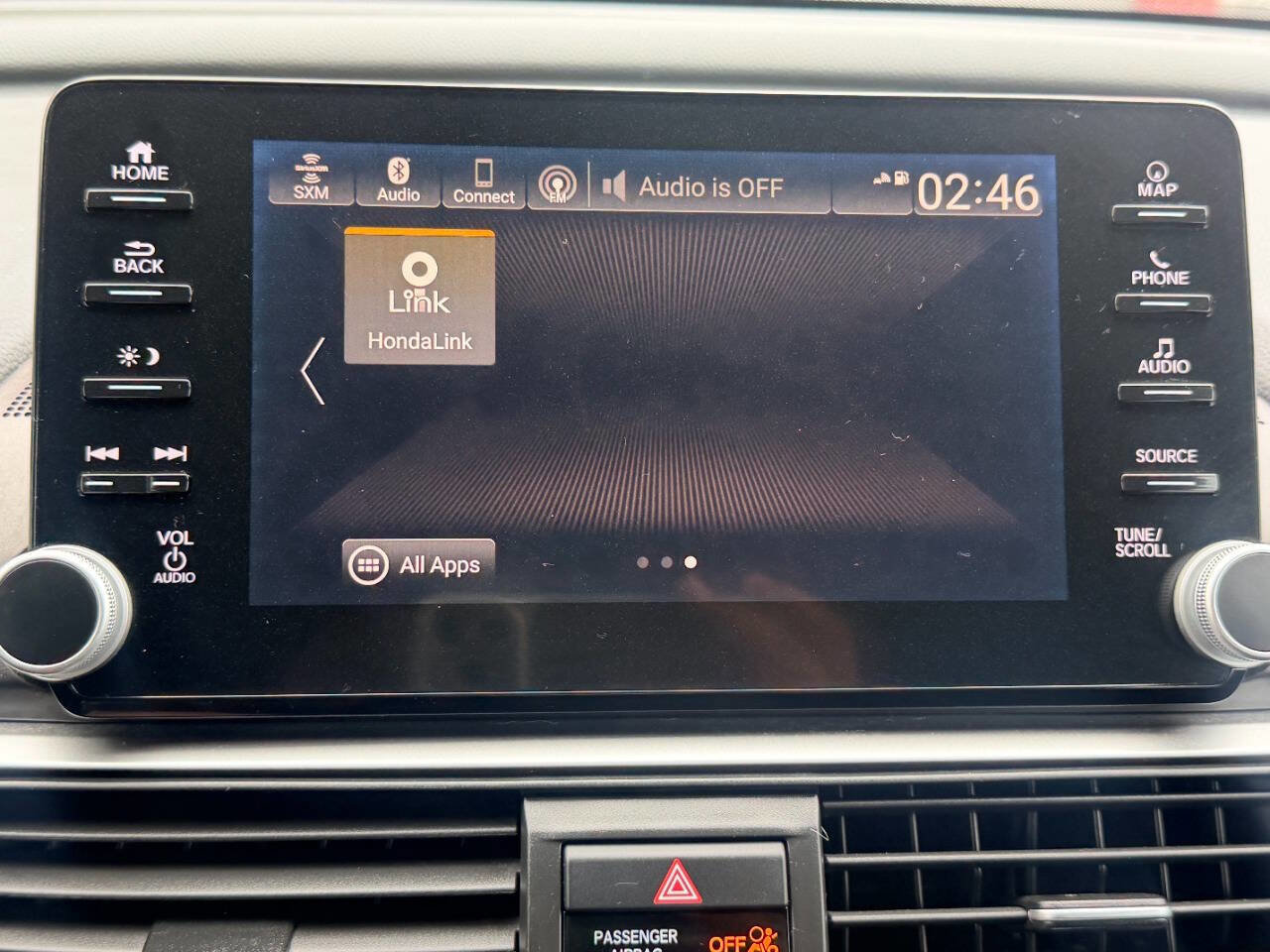 Used 2018 Honda Accord Touring image 40