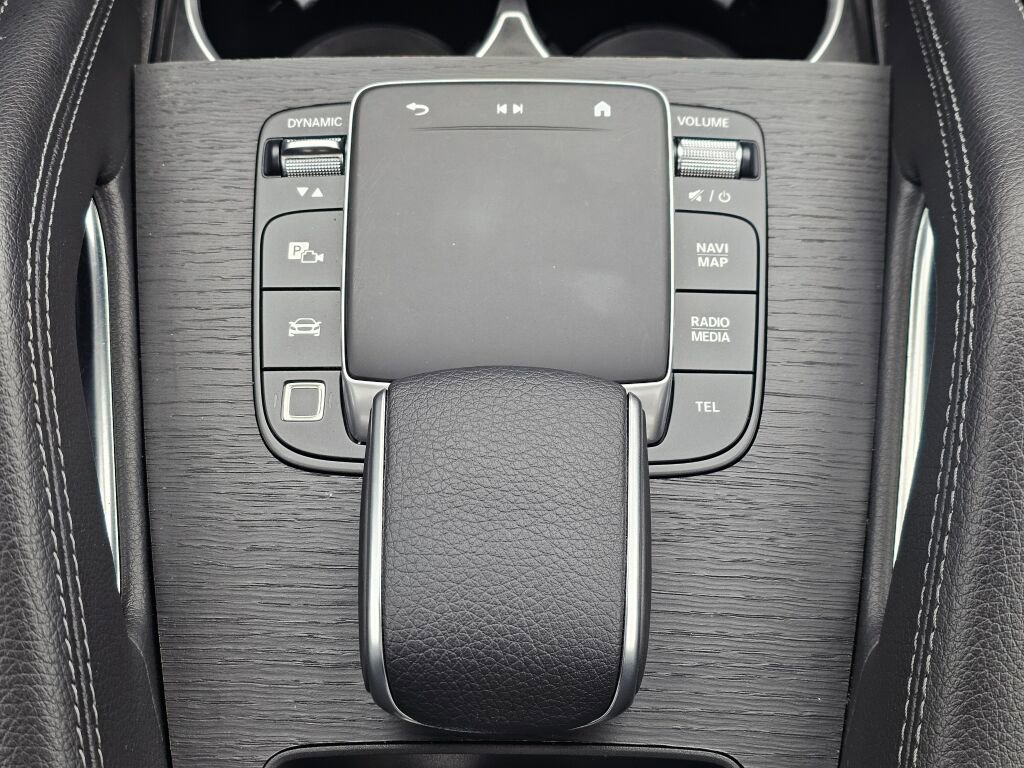 Used 2025 Mercedes-Benz GLE 350 4MATIC image 18