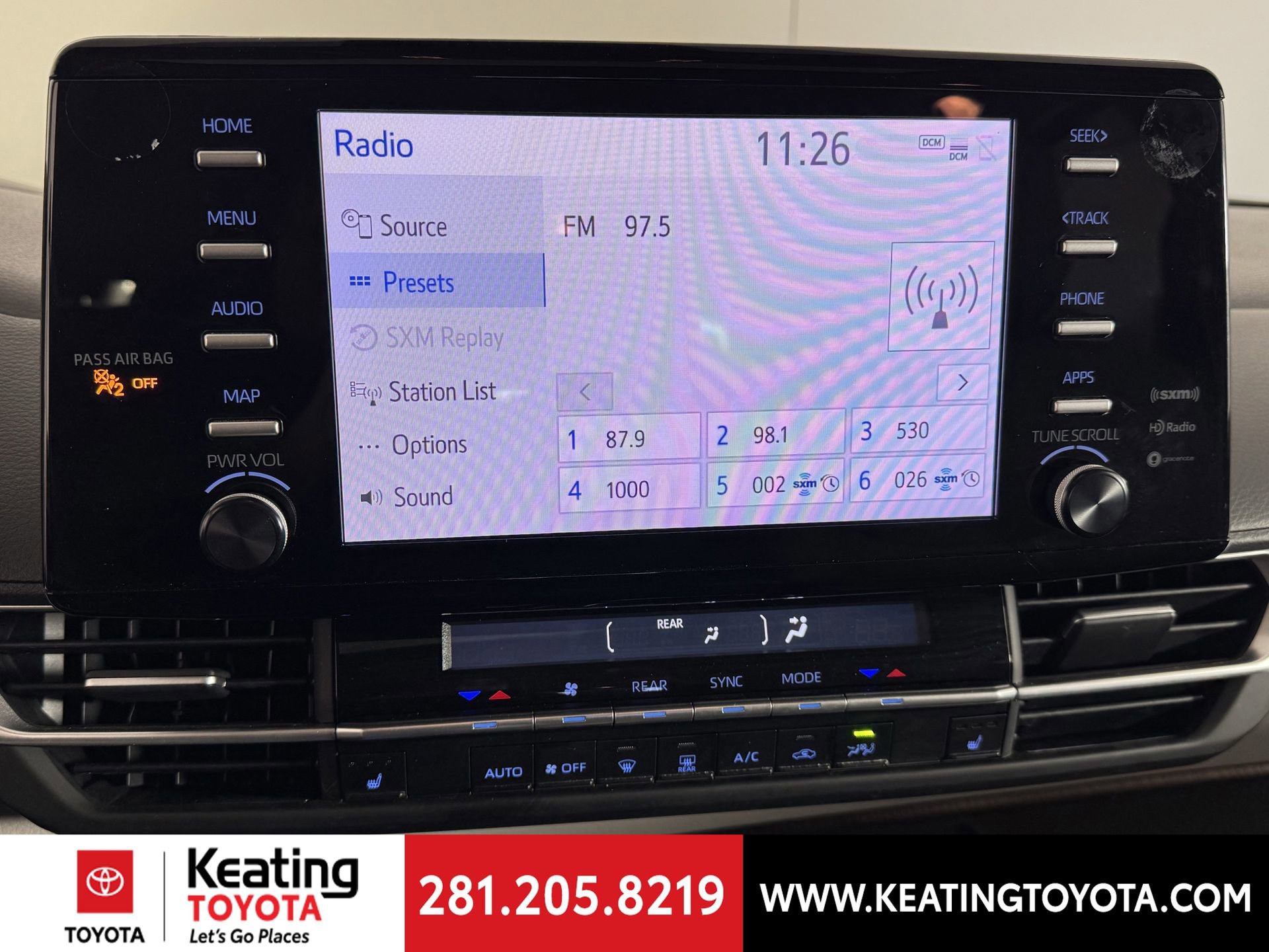 Certified 2024 Toyota Sienna XLE image 26