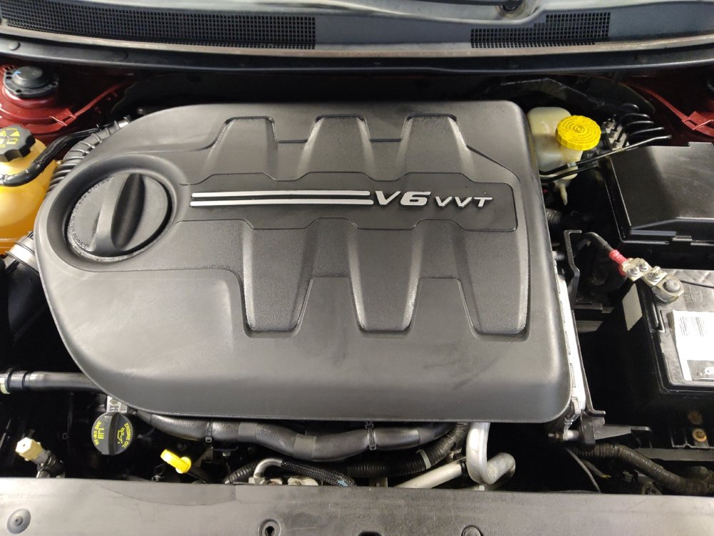 Used 2015 Chrysler 200 C w/ Navigation & Sound Group I FWD image 30