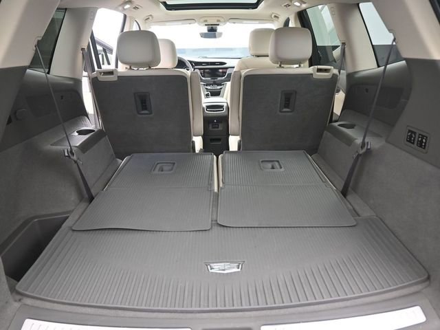 Used 2021 Cadillac XT6 Premium Luxury image 12