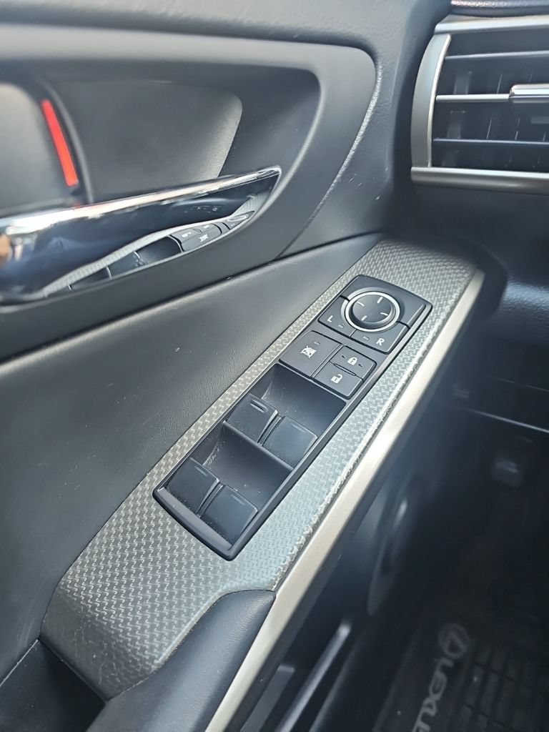 Used 2016 Lexus IS 350 AWD w/ F Sport Package image 8
