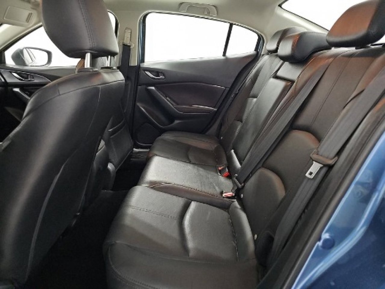 Used 2018 MAZDA MAZDA3 Grand Touring image 13