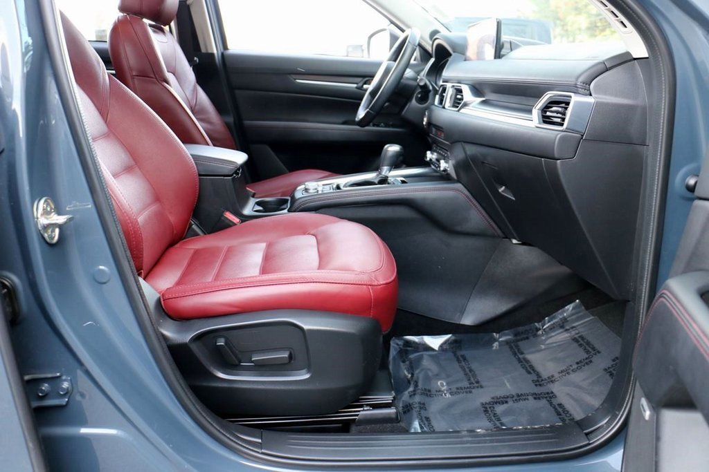 Used 2024 MAZDA CX-5 Carbon Edition image 33