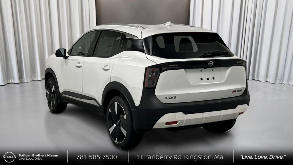 New 2026 Nissan Kicks SR w/ Cold Weather Package image 7