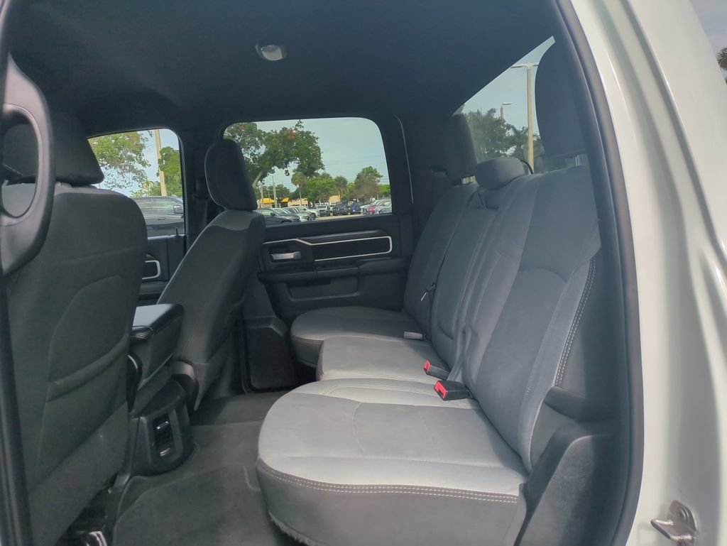 Used 2024 RAM 2500 Big Horn AWD/4WD image 15
