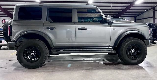 Used 2023 Ford Bronco Wildtrak AWD/4WD image 2