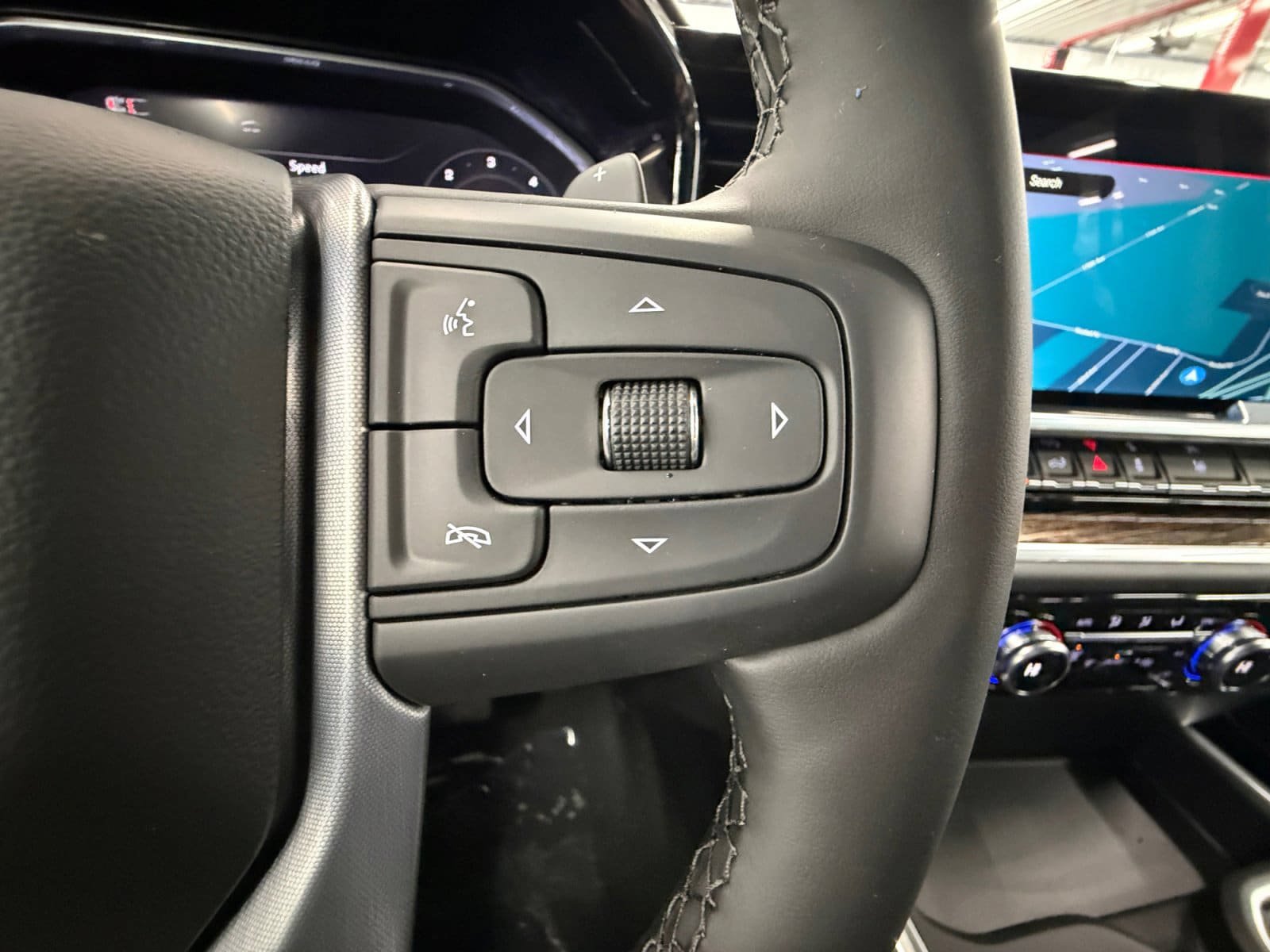 New 2026 GMC Sierra 1500 Elevation w/ Elevation Premium Package AWD/4WD image 17