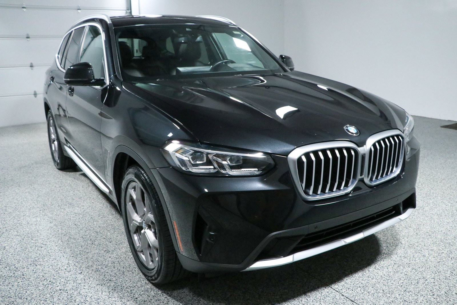 Used 2022 BMW X3 sDrive30i w/ Premium Package 2 RWD image 5