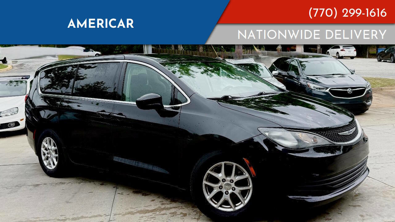Used 2017 Chrysler Pacifica Touring FWD image 1