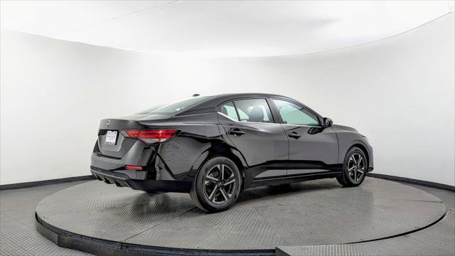 Used 2025 Nissan Sentra SV image 7