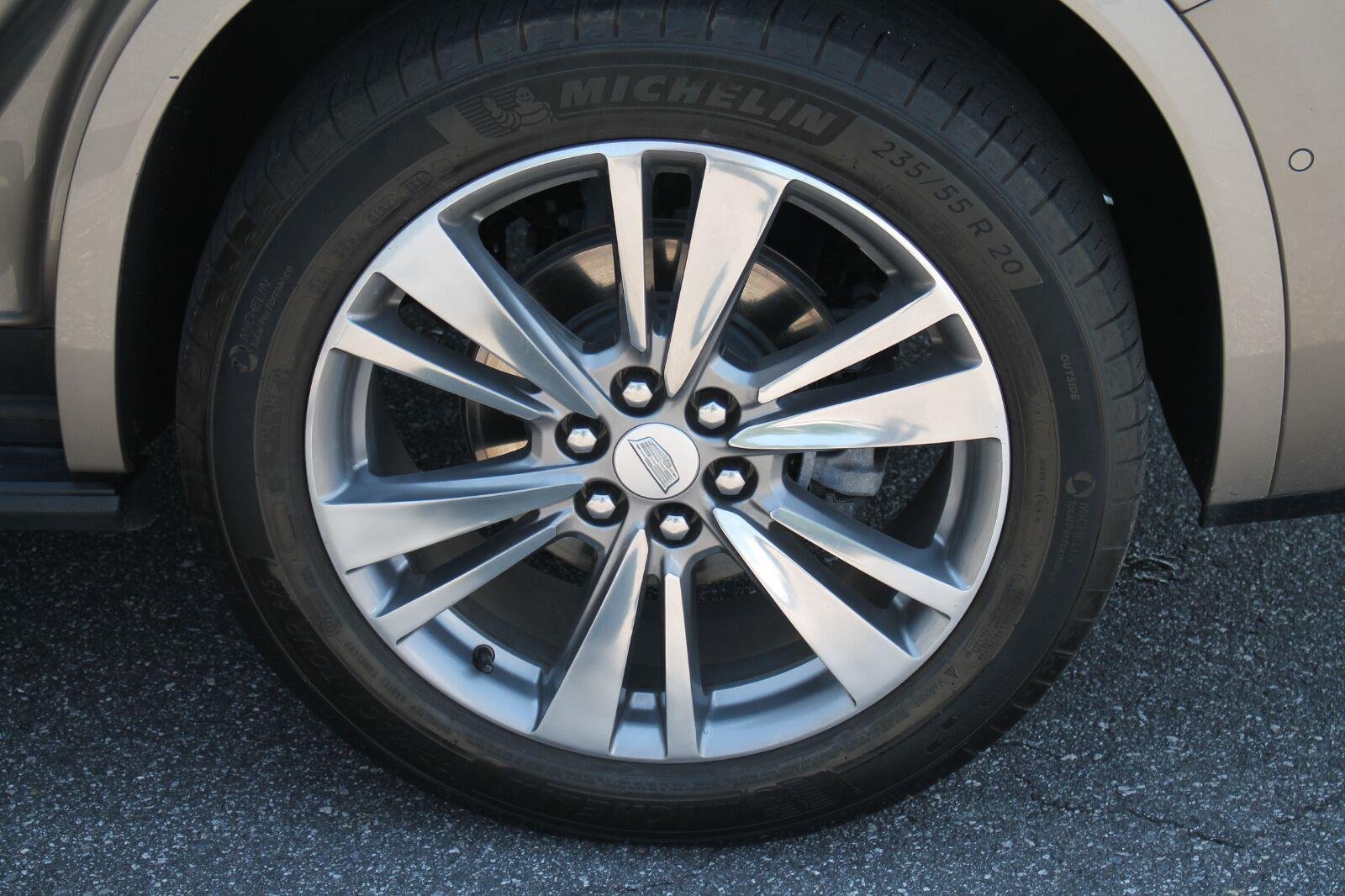 Used 2022 Cadillac XT6 Premium Luxury w/ Technology Package FWD image 37