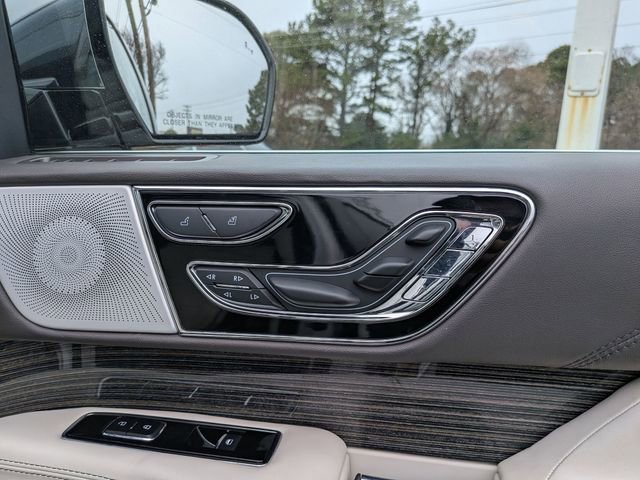 Used 2023 Lincoln Navigator Black Label image 32