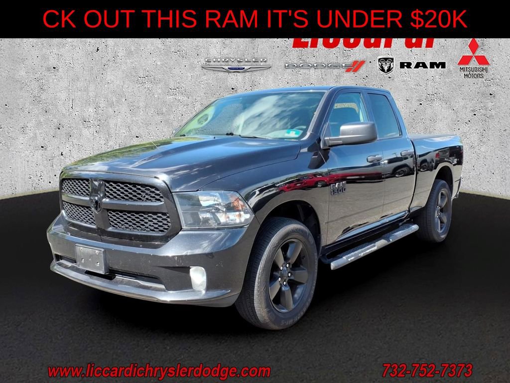 Used 2018 RAM 1500 Express w/ Black Ram 1500 Express Group AWD/4WD image 3