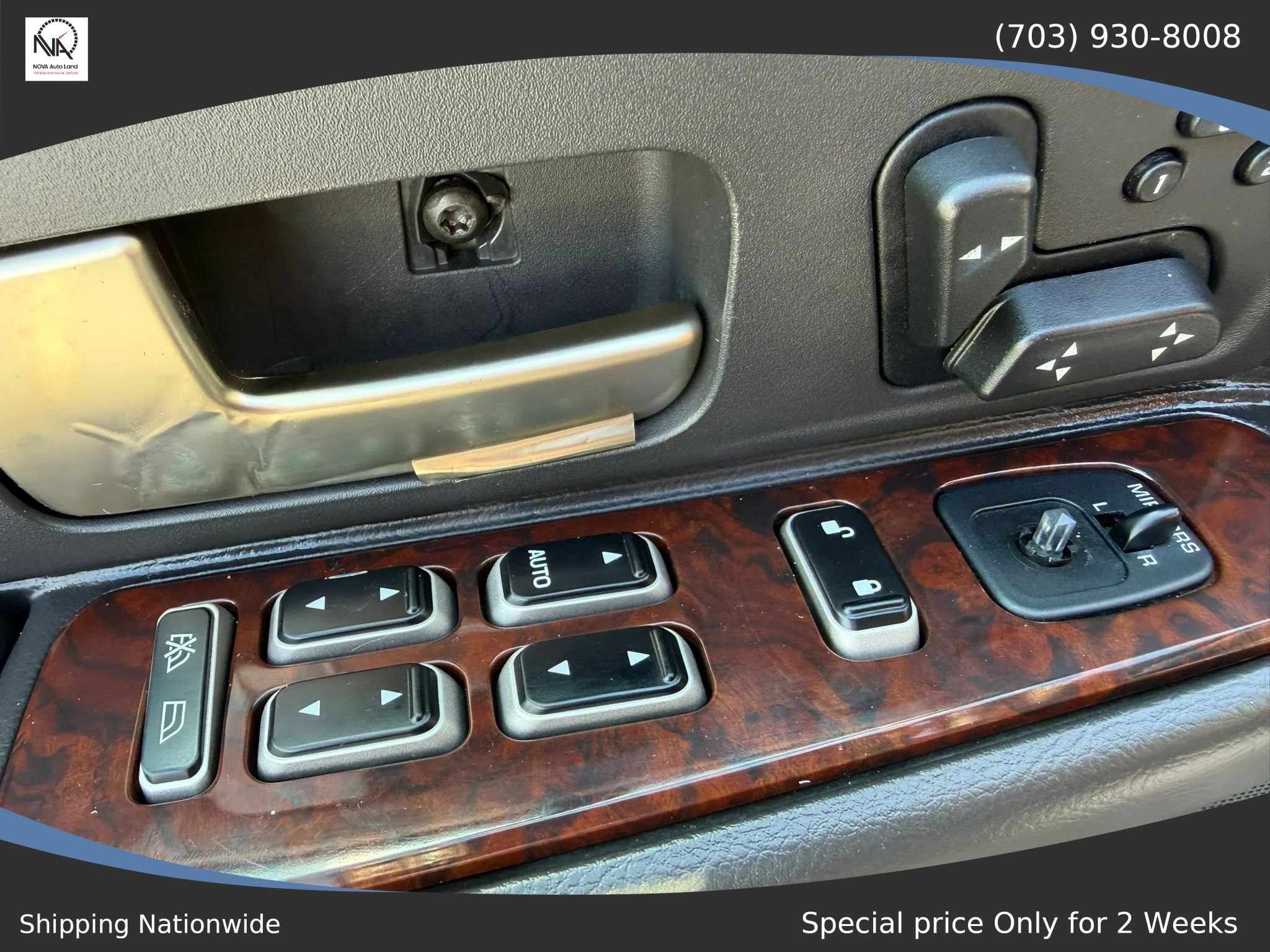 Used 2008 Lincoln Town Car Signature Limited RWD image 22