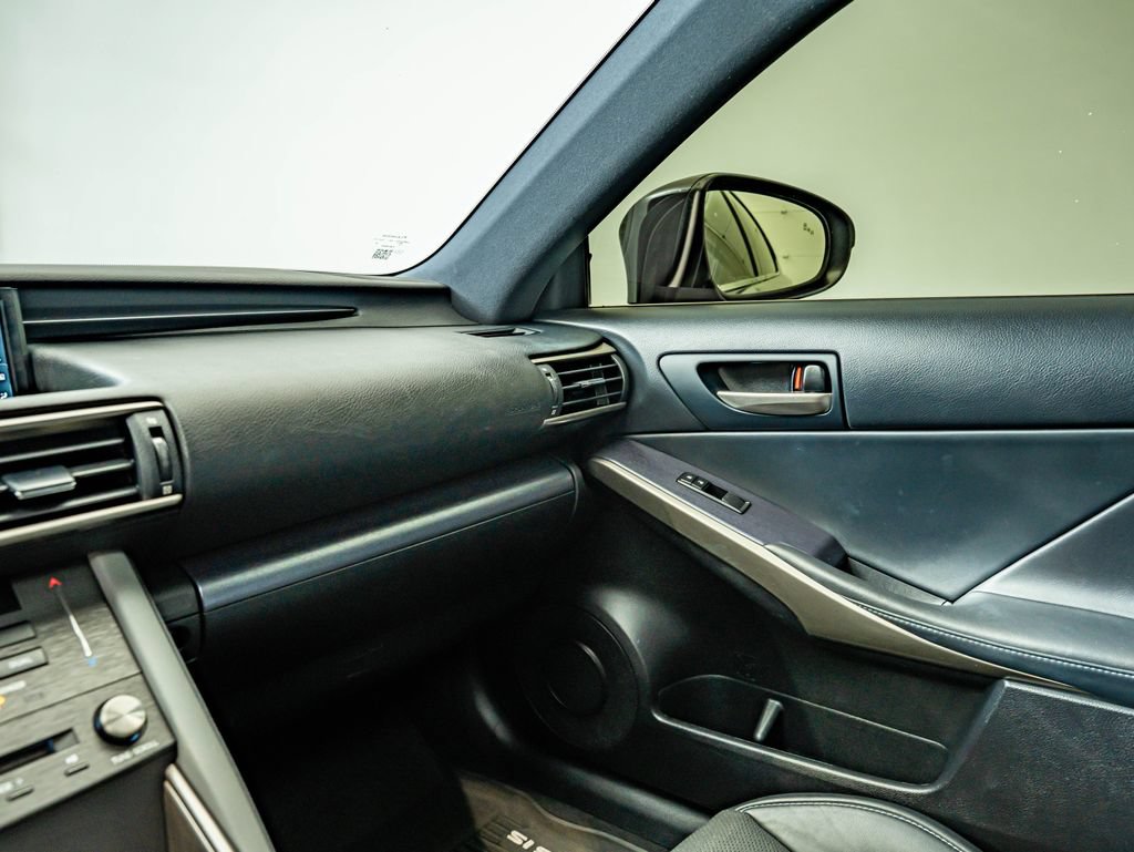 Used 2020 Lexus IS 350 F Sport w/ Blackline Edition AWD/4WD image 31
