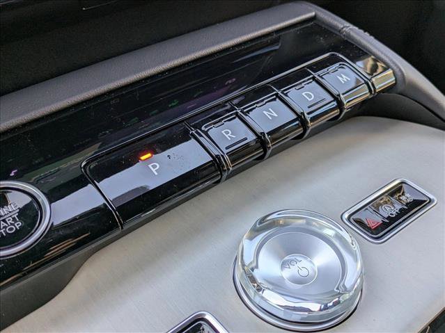 New 2025 Lincoln Navigator L Reserve w/ Jet Appearance Package image 12