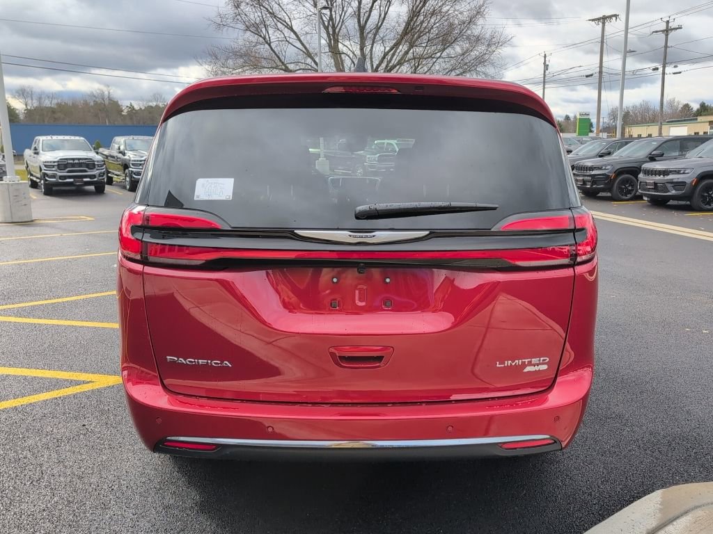 New 2026 Chrysler Pacifica Limited AWD/4WD image 7