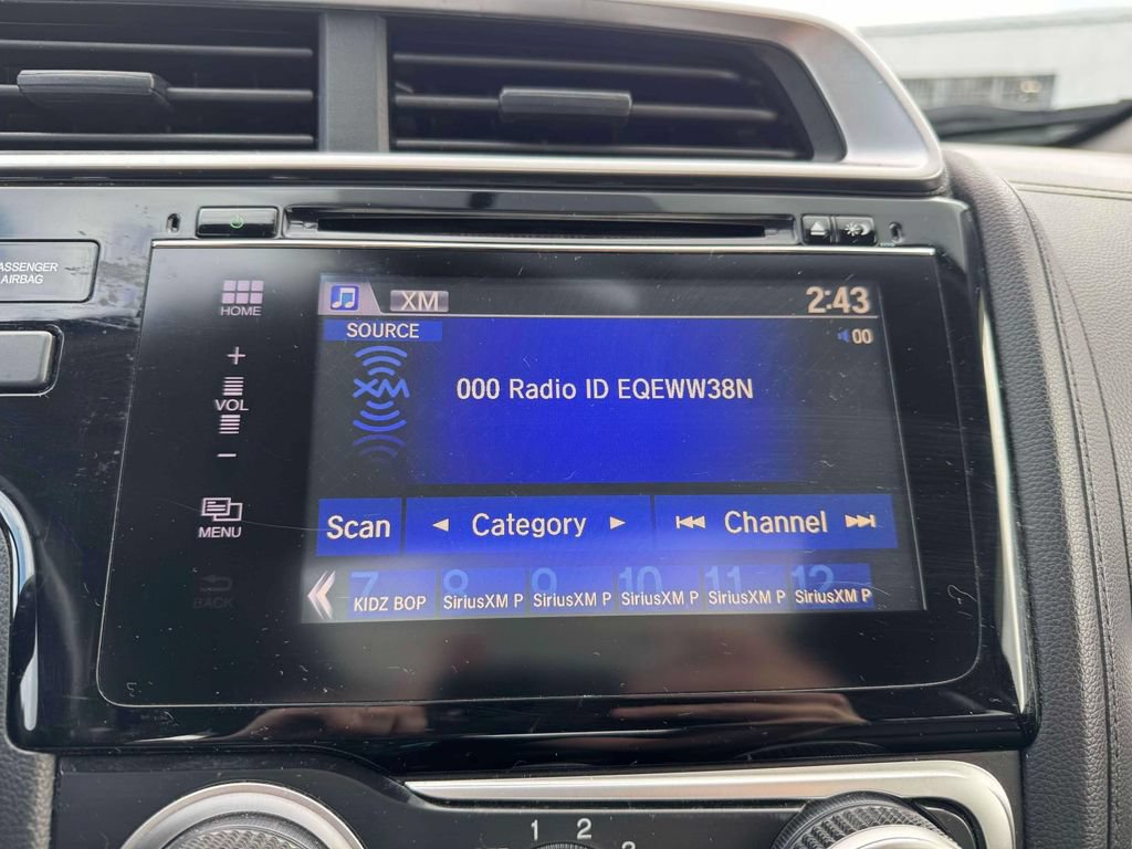 Used 2016 Honda Fit EX-L image 29