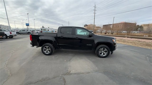 Used 2017 Chevrolet Colorado Z71 image 9
