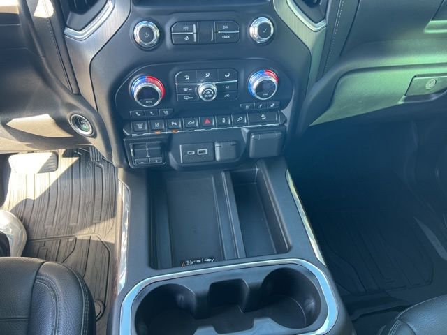 Used 2020 GMC Sierra 3500 Denali w/ Denali Ultimate Package image 18