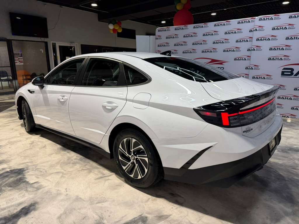 Used 2026 Hyundai Sonata Blue image 10