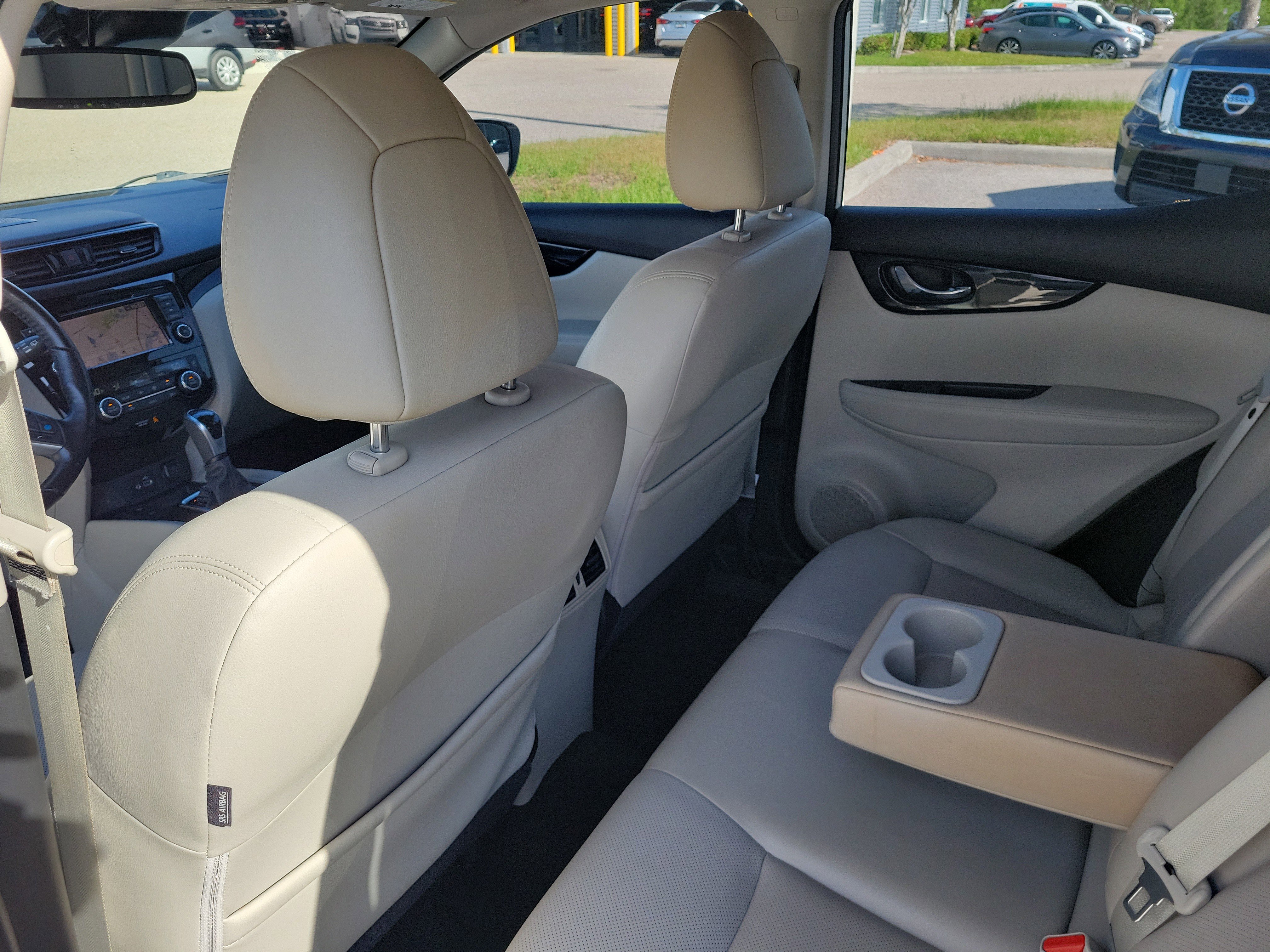 Certified 2021 Nissan Rogue Sport SL w/ Premium Package FWD image 18