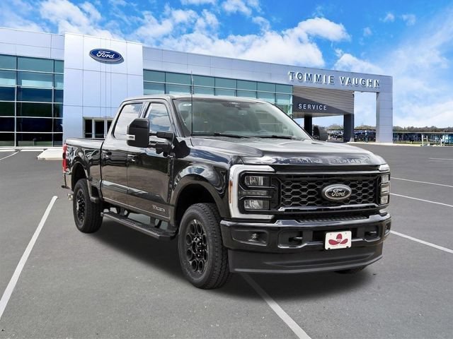 New 2026 Ford F250 Lariat w/ Black Appearance Package AWD/4WD image 6