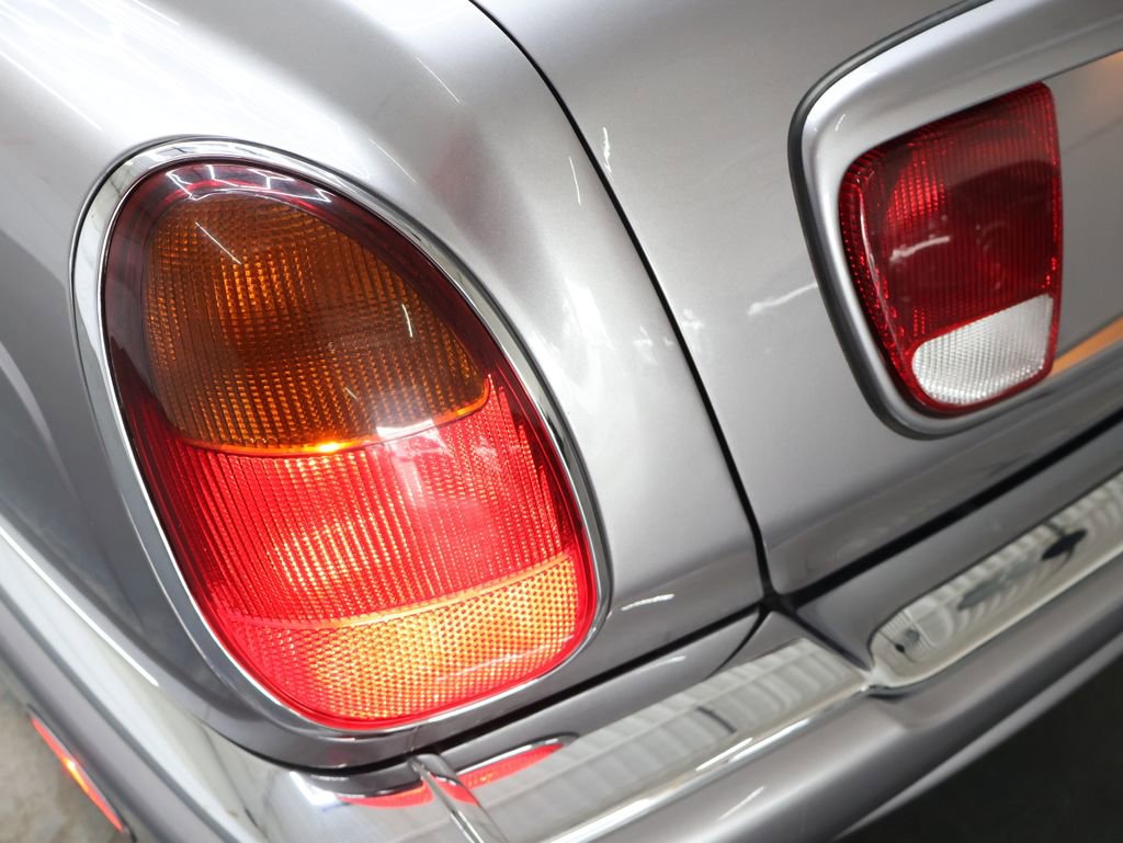 Used 1999 Bentley Arnage Green Label image 44