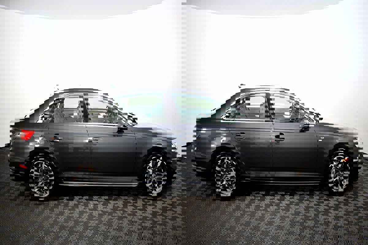 Used 2017 Audi A4 2.0T Premium Plus w/ Premium Plus Package image 5