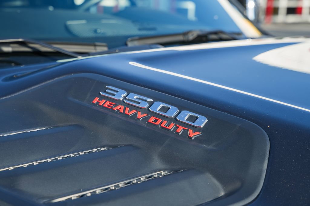 Used 2024 RAM 3500 Laramie w/ Sport Appearance Package image 18