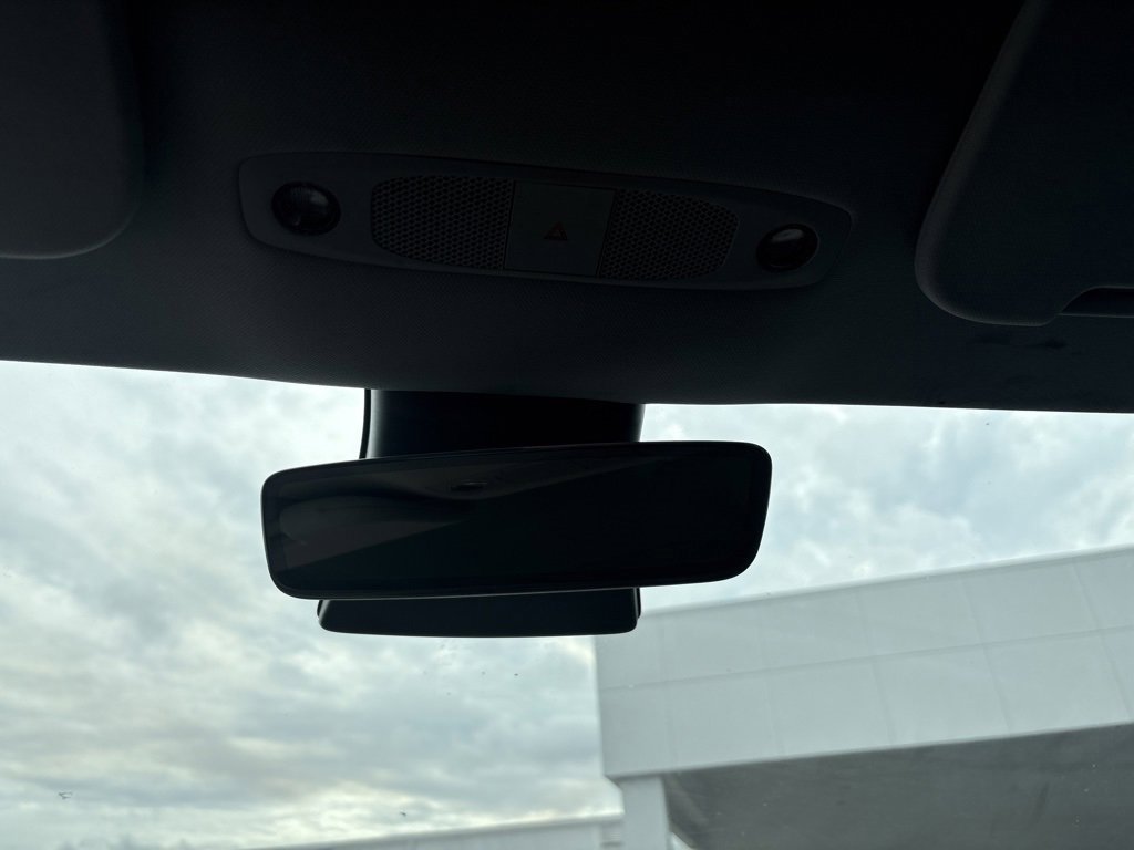 Used 2023 Tesla Model 3 Standard Range image 11