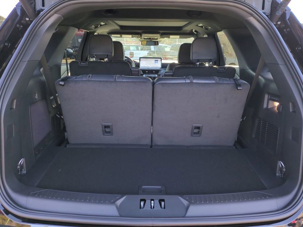 New 2026 Ford Explorer ST w/ Sun And Sound Package image 13