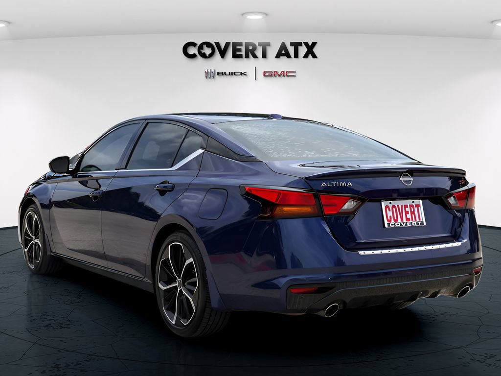 Used 2023 Nissan Altima 2.5 SR w/ SR Premium Package FWD image 6