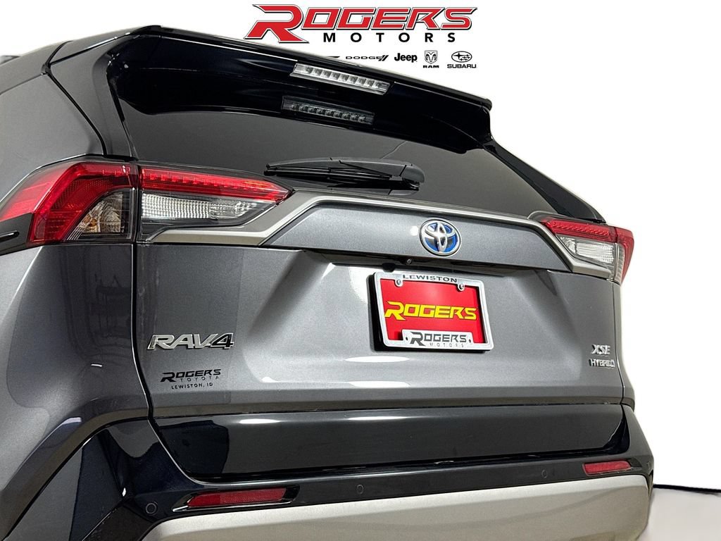 Certified 2023 Toyota RAV4 XSE AWD/4WD image 27