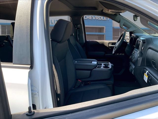 New 2026 Chevrolet Silverado 1500 Custom RWD image 14