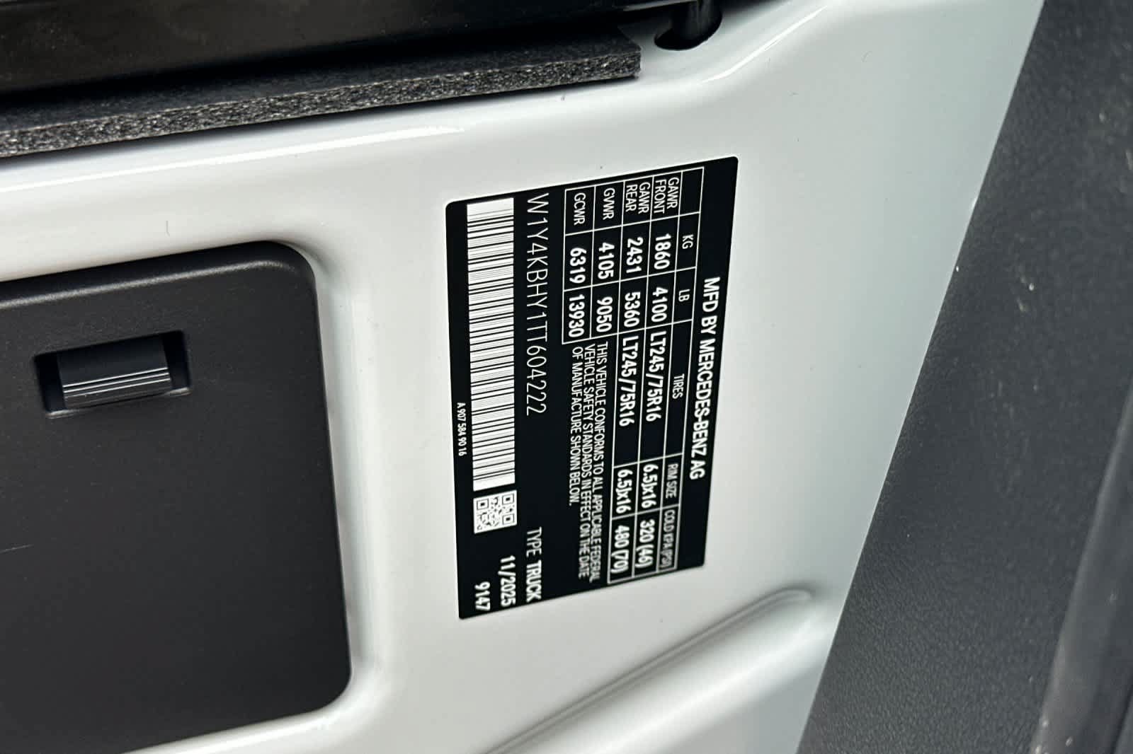 New 2026 Mercedes-Benz Sprinter 2500 image 25