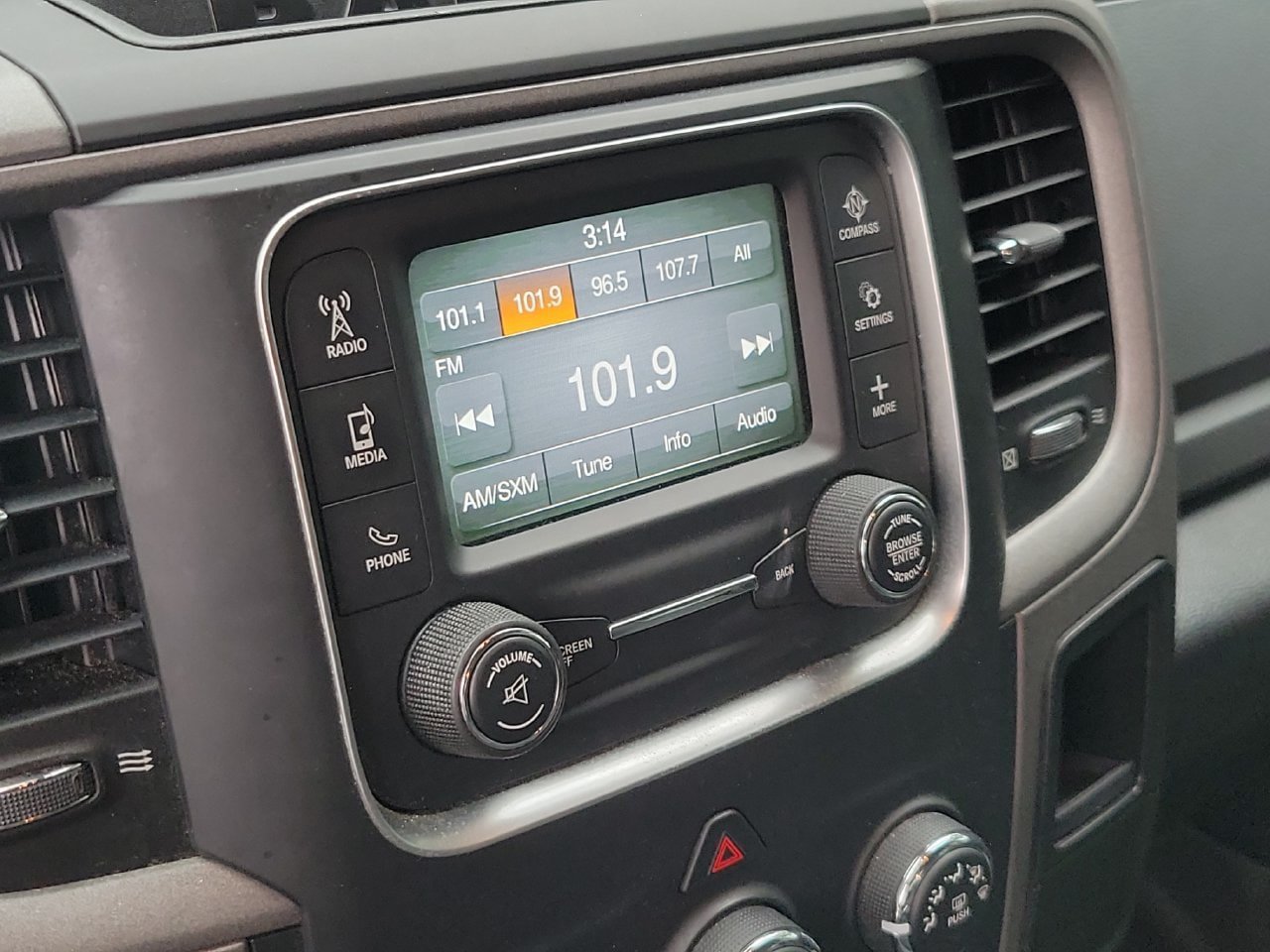 Used 2014 RAM 1500 Express w/ Black Ram 1500 Express Group AWD/4WD image 23
