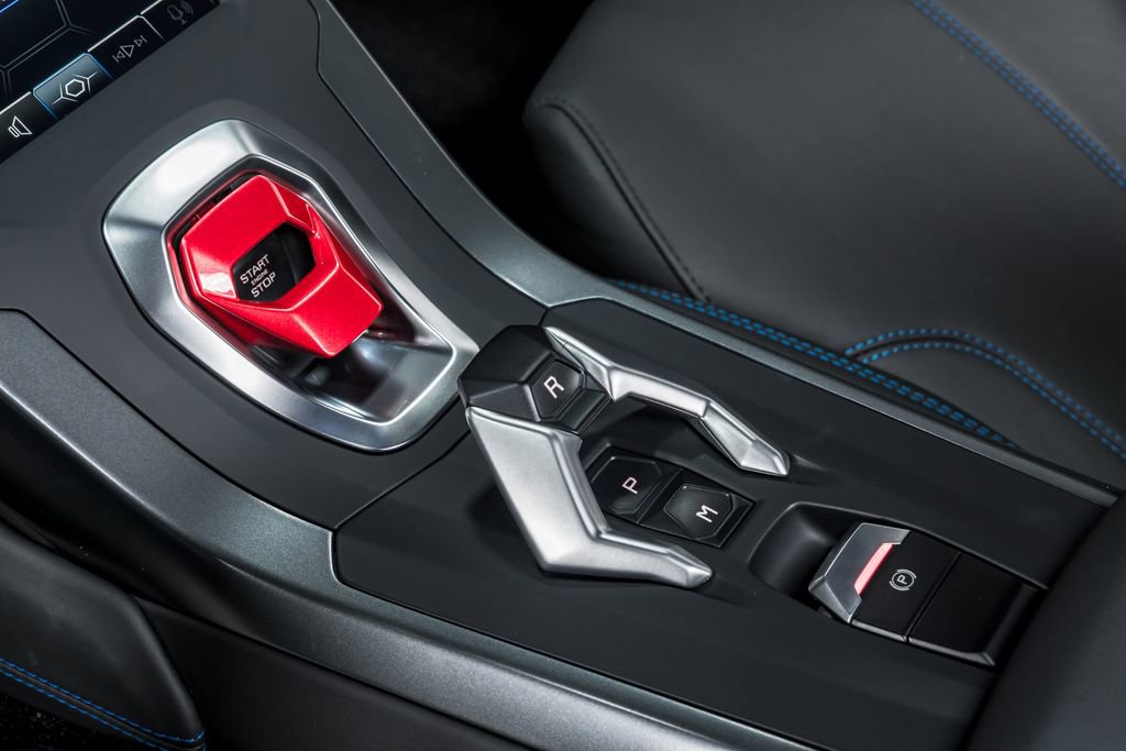 Used 2022 Lamborghini Huracan EVO RWD image 28
