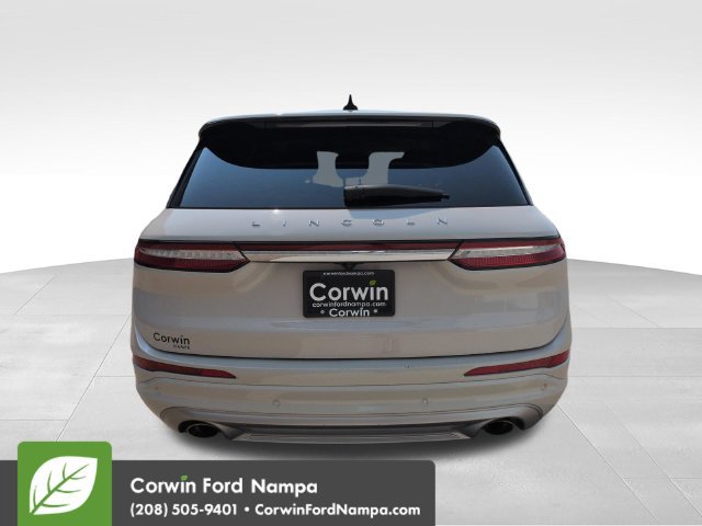 Used 2020 Lincoln Corsair Reserve w/ Equipment Group 201A FWD image 4