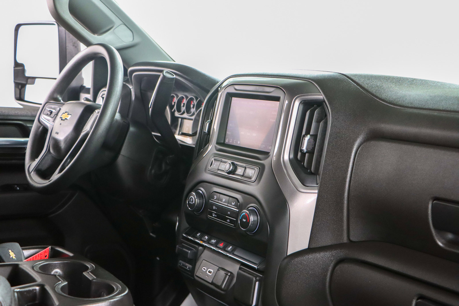 Used 2025 Chevrolet Silverado 2500 W/T w/ WT/CX Safety Package image 25