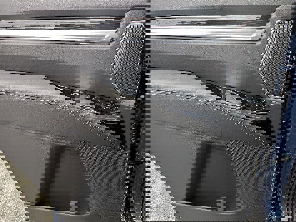 New 2026 Cadillac Escalade Luxury w/ Touring Package image 24